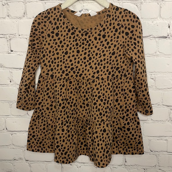 H&M Other - H&M toddler dress size 2T
